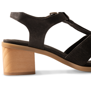 Sandal